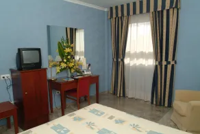 Hotel Bartos - Vue de la chambre