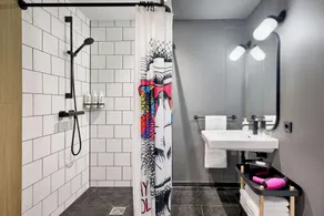 Moxy Kupferzell Hohenlohe - Badezimmer