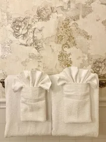 Ivy Manor Inn Village Center - Bathroom