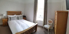 Strathmore Guest House - Værelse