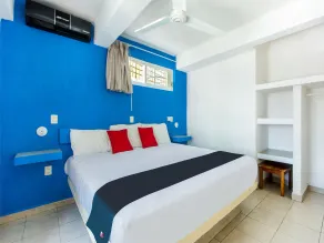 Capital O Hotel El Mejicano, Acapulco - Room