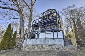 Lakefront Home: 2 Mi to Air Line State Park Trail! - Innenbereich