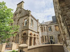 The Kennedy House Stone Cross Mansion - Badrum