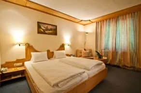 Panoramahotel Lärchenhof - Zimmer
