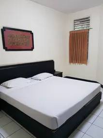 Hotel Cisarua Indah - Room