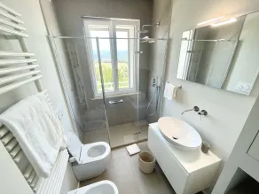 Villa Ipnotica - Panoramic Views Plus Exquisite Pool - Sleeps 7 - Very Stylish - Badrum