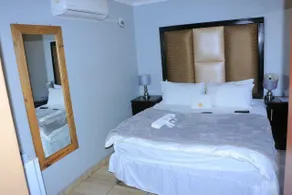 ZWIZWO Guest House - Værelse