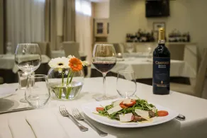 Hotel Executive - Restaurant