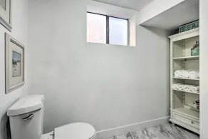 Oxnard Apartment < 1/2 Mi to Beaches! - Badeværelse