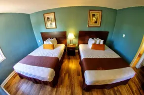 Palm Tropics Motel - Zimmer