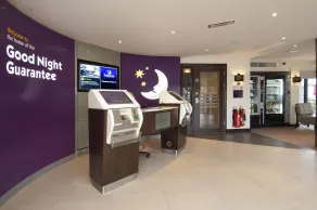 Premier Inn Exeter - M5 J29 - Recepción