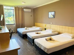 Hotel Diplomat by Bsb Inn - Room