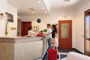 Helios Hotel - Réception