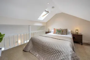 Finding My Palace in Tooting - Zimmer