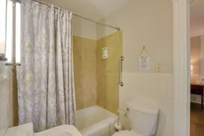 Historic Home on Farm, 15 Mi to Williamsport! - Innenbereich