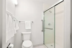 Comfort Inn Pocono Lakes Region - Salle de bain