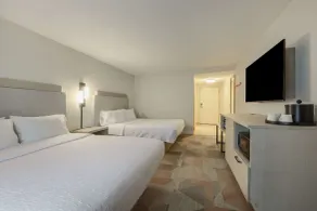 Hampton Inn & Suites by Hilton Moncton - Quarto