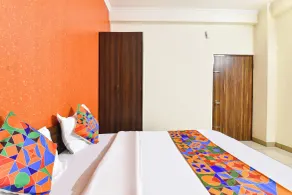 FabHotel Aqueens Plaza - Near Jawahar Circle, Patrika Gate - Chambre