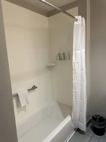 La Quinta by Wyndham Terre Haute - Salle de bain
