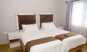 Sarum Lodge - Room