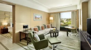 DoubleTree by Hilton Riyadh - Al Muroj Business Gate - Room
