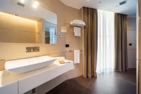 UNA HOTELS Tenuta Contessa Farm & SPA Cosenza - Bathroom