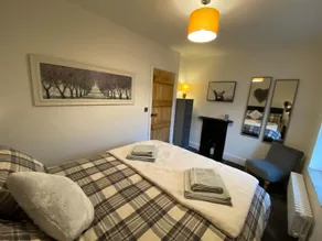 Angel's Cottage - Quarto
