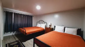 Sherwood Arms Motel - Habitación