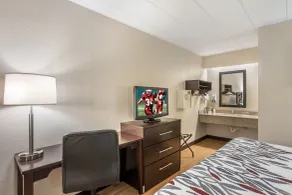 Red Roof Inn Danville, PA - Room