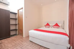 Capital O 141 Fatmawati Cozy Residence - Room