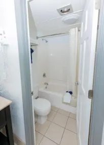 Admiral on Baltimore - Salle de bain