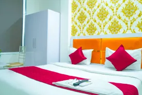 Roomshala 143 Shubham Residency Sec 70 - Quarto