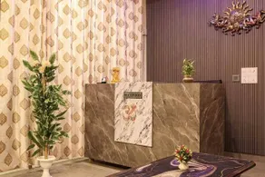 Amara Inn by Sandane Homes Near Expo mart and Pari Chowk - Réception