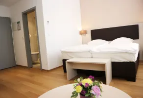 Tante ALMA's Hotel Lasthaus am Ring - Room