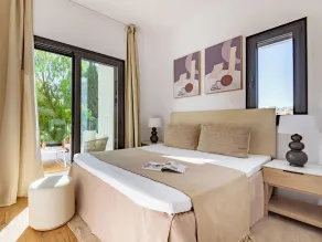 Sanders Breeze – Schönes Apartment mit zwei Schlafzimmern und Balkon - Zimmer