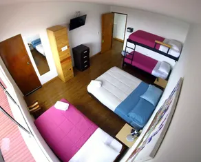 Hostal de la 57 - Room