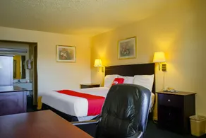 Duncan Inn by OYO, OK - Hwy 81 Near Chisholm Casino - Værelse