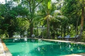MO River House Luxury Villa - Pool