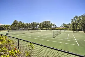 Private Outdoor Pool in Naples Vacation Rental! - Interiør
