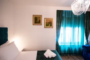 Center Luxury Rooms 1 - Room