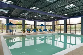 DoubleTree by Hilton Virginia Beach - Pool