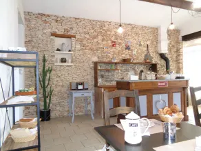 Clos des Lavandes - Chambres et Suites de charme climatisées-Luberon - Restaurant
