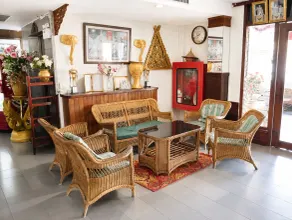 Royal Jommanee Hotel - Reception