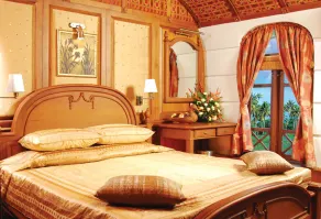 Sterling Luxury Houseboat, Alleppey - Chambre