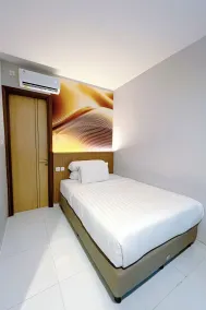 Front One Resort Indraloka Temanggung - Room