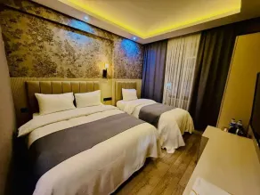 Royal Sevens Otel - Room