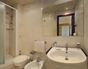 Hotel & Residence Dei Duchi - Bathroom
