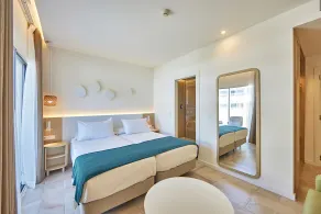 Universal Hotel Aquamarin - Chambre