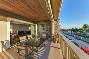Stroll to Shore: Oceanside Condo w/ Hot Tub Access - Interiør