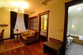 GLK PREMIER Regency Suites & Spa - Room